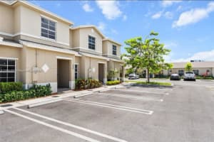 533 NE 5th Pl #1, Florida City, FL 33034, Sold 05/23/25