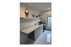 2514 Hayes St APT 6, Hollywood, FL 33020, Sold 07/07/25