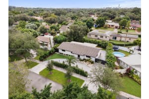 168 Hough Dr, Miami Springs, FL 33166, Sold 02/26/25