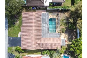 1011 SE 7th Ave, Pompano Beach, FL 33060, Sold 12/06/24