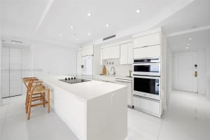 4779 Collins Ave, Miami Beach, FL 33140, Sold 04/08/25
