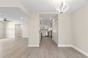 7248 Fairfax Dr, Tamarac, FL 33321, Sold 03/04/25