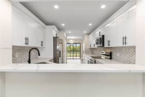 7248 Fairfax Dr, Tamarac, FL 33321, Sold 03/04/25