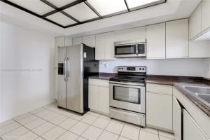 520 Brickell Key Dr A1812 Miami, FL 33131 - MLS#A11690542