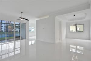 7983 Exeter Blvd W, Tamarac, FL 33321, Sold 01/02/25