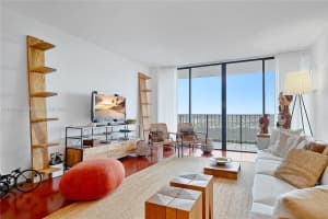 780 NE 69th St, Miami, FL 33138, Sold 07/18/25