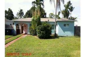 609 SE 18th Ct, Fort Lauderdale, FL 33316, Sold 02/24/25