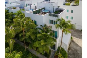 717 NE 4th Ave, Fort Lauderdale, FL 33304, Sold 12/13/24