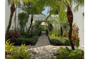 717 NE 4th Ave, Fort Lauderdale, FL 33304, Sold 12/13/24