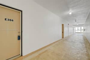 3020 NE 16th Ave APT 306, Oakland Park, FL 33334, - MLS#A11690719