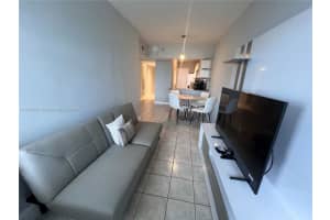 100 Lincoln Rd 1019, Miami Beach