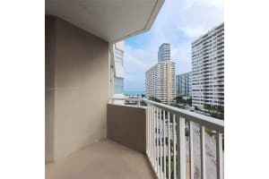 1965 S Ocean Dr APT 7E, Hallandale Beach, FL 33009, - MLS#A11690747