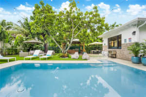 320 SW 24th Rd, Miami, FL 33129, Sold 11/26/24