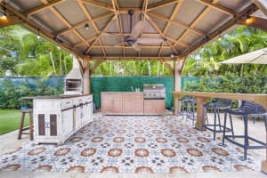 320 SW 24th Rd, Miami, FL 33129, Sold 11/26/24