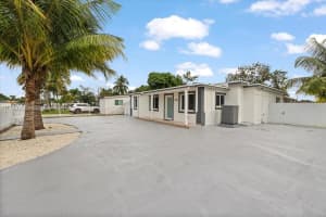 3290 NW 98th St, Miami, FL 33147, Sold 12/24/24