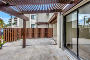 10286 NW 9th St Cir, Miami, FL 33172, Sold 01/31/25