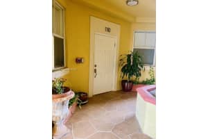 8906 W Flagler St APT 110, Miami, FL 33174, Sold 12/23/24