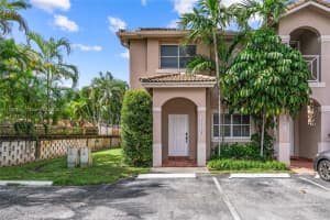 16608 NW 73rd Ct, Miami Lakes, FL 33014, Sold 02/14/25