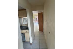 245 NW 109th Ave, Doral, FL 33172, Sold 03/10/25