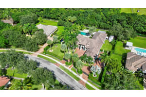 12727 N Winners Cir, Davie, FL 33330, Sold 01/08/25