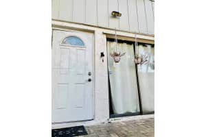 7120 SW 110th Ave, Miami, FL 33173, Sold 05/14/25