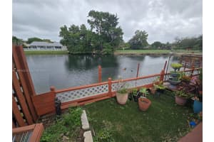 14756 SW 74th Ln, Miami, FL 33193, Sold 04/01/25