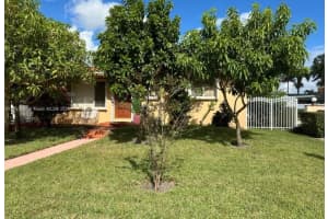 981 W 53rd St, Hialeah, FL 33012, Sold 03/12/25