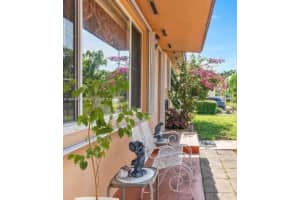 981 W 53rd St, Hialeah, FL 33012, Sold 03/12/25