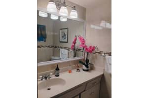 4141 NW 44th Ave, Lauderdale Lakes, FL 33319, Sold 12/26/24