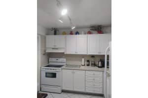 4141 NW 44th Ave, Lauderdale Lakes, FL 33319, Sold 12/26/24