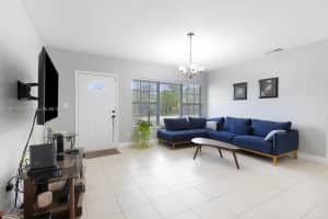 280 NE 169th St, North Miami Beach, FL 33162, Sold 01/27/25