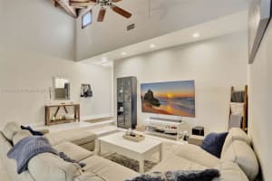 8129 Princess Palm Cir, Tamarac, FL 33321, Sold 03/27/25
