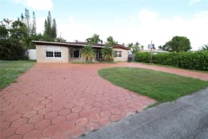1401 NW 45th St, Fort Lauderdale, FL 33309, Sold 12/27/24