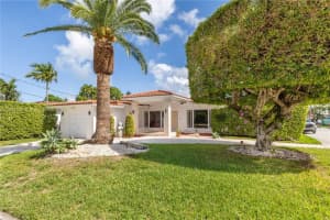 8801 Dickens Ave, Surfside