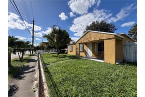 120 SE 7th Ave, Hialeah, FL 33010, Sold 03/07/25