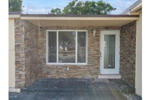 1000 NW 183rd St, Miami, FL 33169, Sold 04/04/25