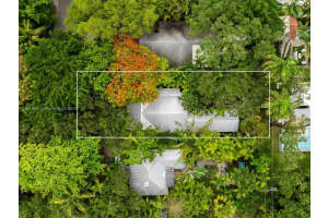 3582 Avocado Ave, Miami, FL 33133, Sold 01/10/25