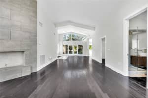 20120 NE 25th Ct, Miami, FL 33180, Sold 01/08/25