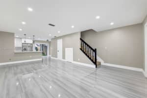 2932 Dorchester Ln, Hollywood, FL 33026, Sold 03/21/25