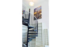 300 S Biscayne Blvd, Miami, FL 33131, Sold 06/16/25