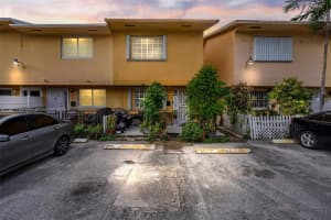 649 W 68th St, Hialeah, FL 33014, Sold 03/26/25