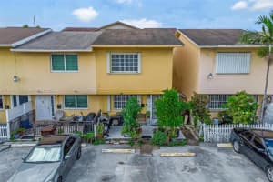 649 W 68th St, Hialeah, FL 33014, Sold 03/26/25