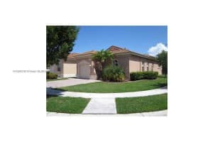 982 Ne 37th Pl, Homestead