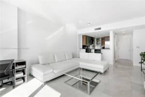 520 West Ave, Miami Beach, FL 33139, Sold 01/28/25