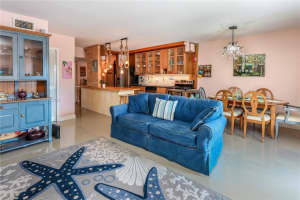 320 S Surf Rd, Hollywood, FL 33019, Sold 03/06/25