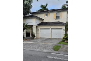 3641 Ne 4th St, Homestead