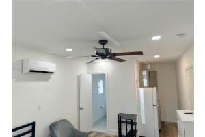 1691 Ne 177th St B North Miami Beach, FL 33162 - MLS#A11691835