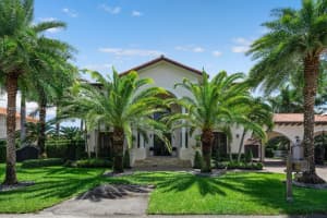 19049 SW 80th Ct, Cutler Bay, FL 33157, Sold 02/19/25