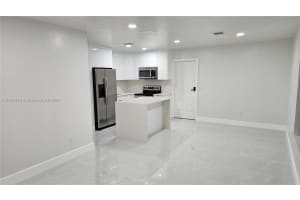 656 NW 21 St, Pompano Beach, FL 33060, Sold 12/20/24