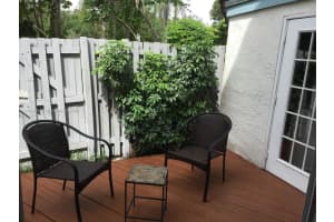 1369 Cottonwood Cir, Weston, FL 33326, Sold 01/31/25